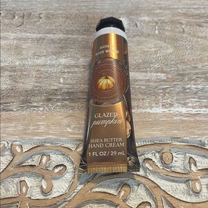 Bath & Body Works Glazed Pumpkin Shea Butter Hand Cream - Brown and Gold